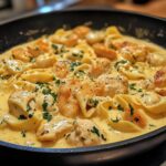 Cheesy Chicken Tortellini Skillet