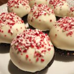 Peppermint Oreo Balls Treat