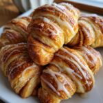 cinnamon crescent rolls