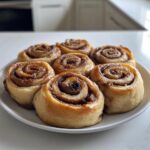 sourdough starter cinnamon rolls