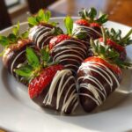chocolate covered strawberries aesthetic