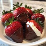 how to make chocolate covered strawberry truffles