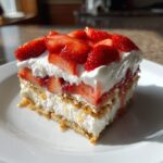 strawberry lasagna desserts
